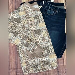 Plus Size Printed Top 6XL